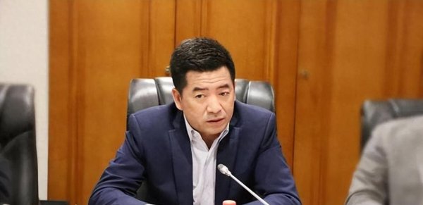 尚红网  地王收割机“绿城”：利润暴跌9成至2.1亿，“活着比什么都重要”